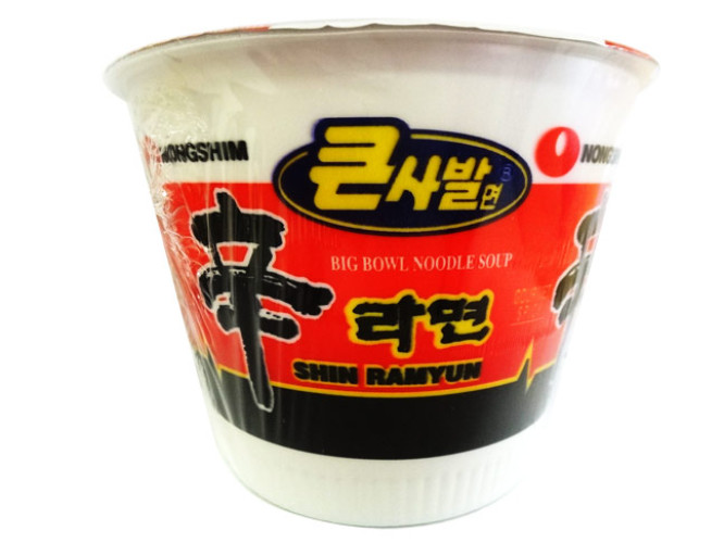 SOUPE PIQUANTE SHIN RAMYUN (BOL) 